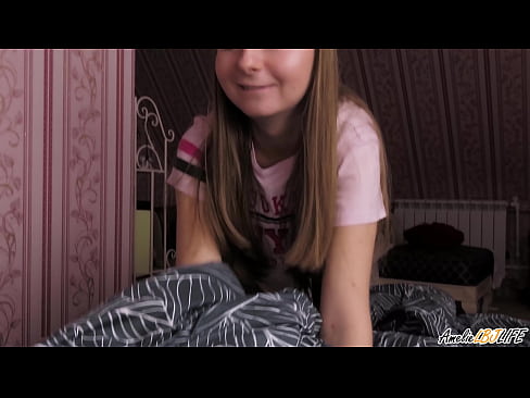 ❤️ Blondie imeb oma BFF-i sügavalt ja saab sperma suhu ❤️❌ Pornovideo at et.xxxshake.ru ❤